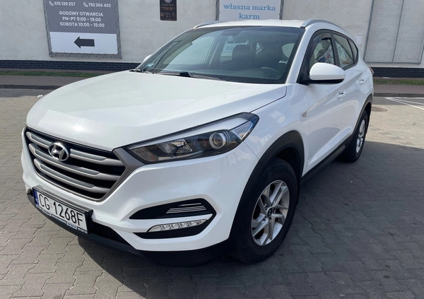 Hyundai Tucson cena 74000 przebieg: 139500, rok produkcji 2017 z Kowal małe 121